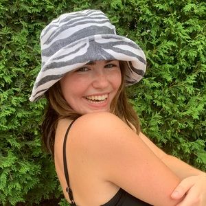 Meet your Posher, Gabrielle